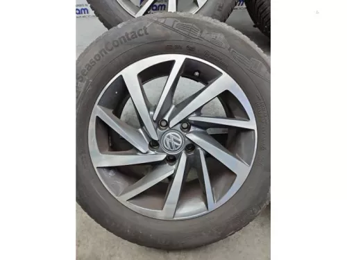 Sportvelgenset + banden-8316524 (22619360)