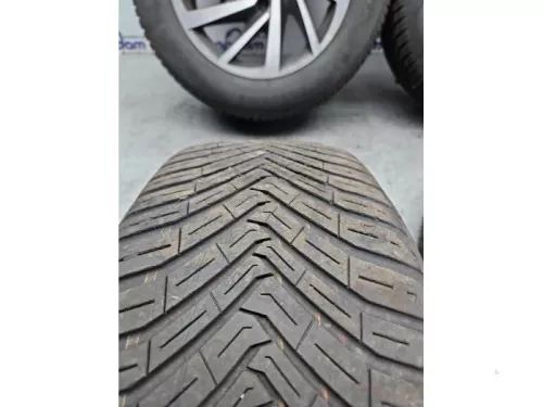 Sportvelgenset + banden-8316524 (22619360)