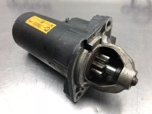 Startmotor-8220425 (21104314)