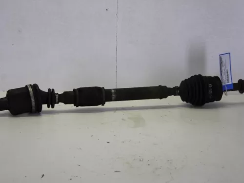 Aandrijfas rechts-voor-7883079