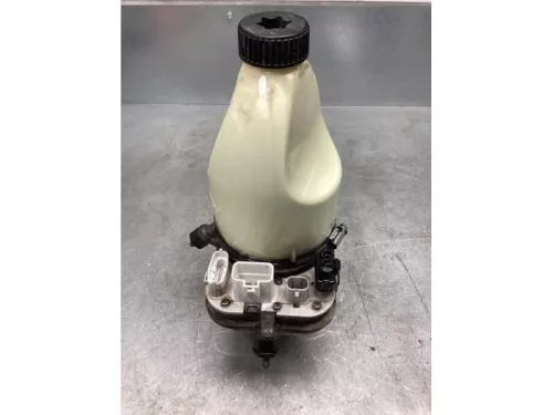 Stuurbekrachtiging Pomp-8131226