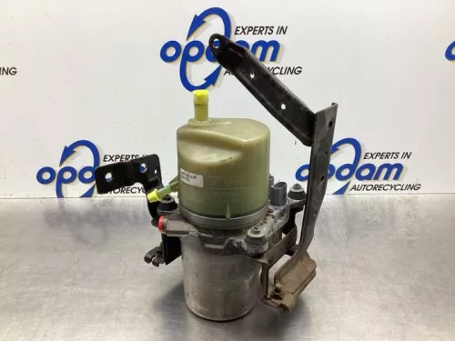 Stuurbekrachtiging Pomp-7875851