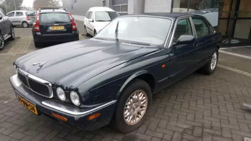Stuurhuis Bekrachtigd-7860221