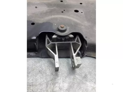 Subframe-7716927 (17385034)