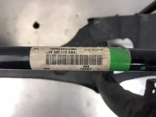 Subframe-7745048 (19030478)