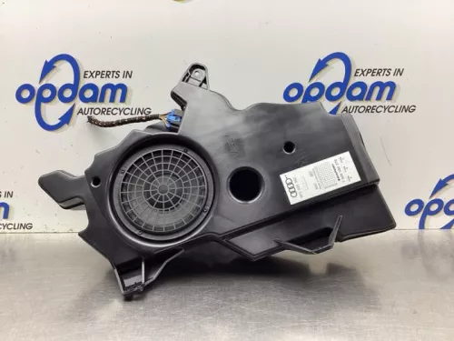 Subwoofer-8103731