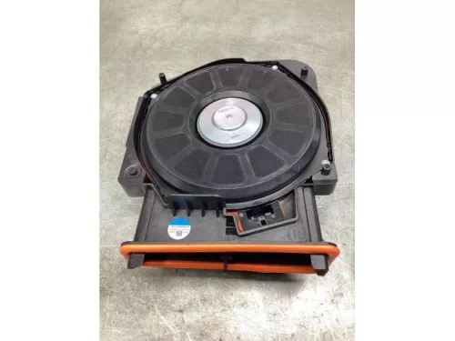 Subwoofer-8144350