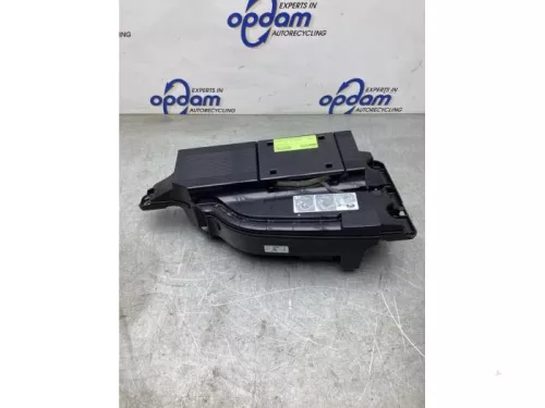 Subwoofer-8103542