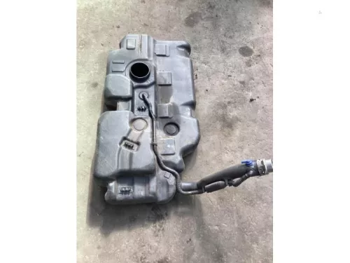 Tank-7617793