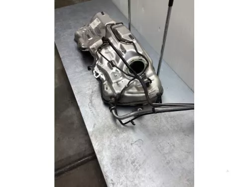 Tank-6372745 (17313183)
