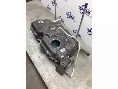 Tank-8186263 (21024256)