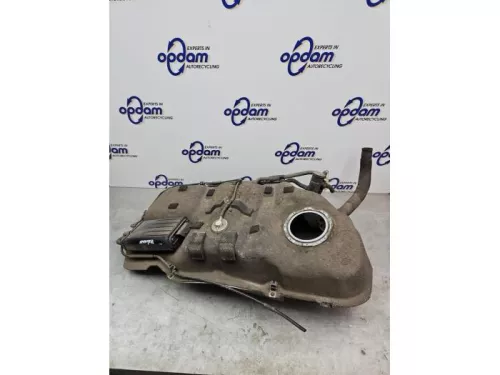 Tank-8253942 (22569315)