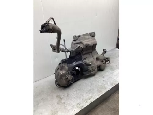 Tank-7745081