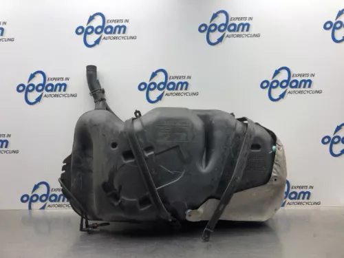 Tank-8105147