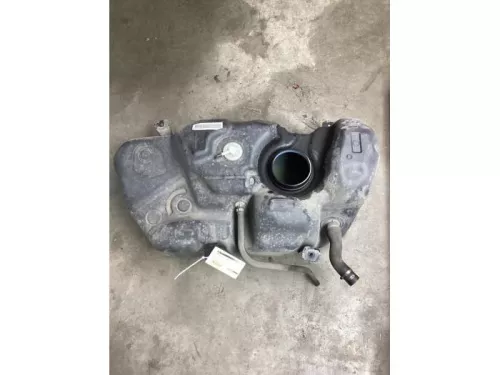 Tank-7043403 (17009361)