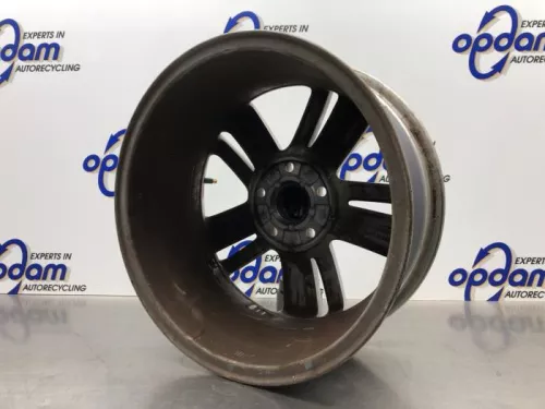 Velg-8268999 (21833446)