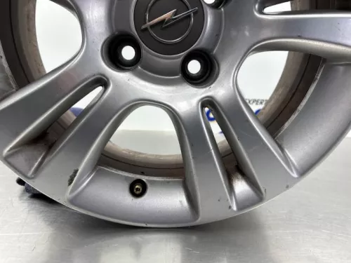 Velg-8238831 (21566528)