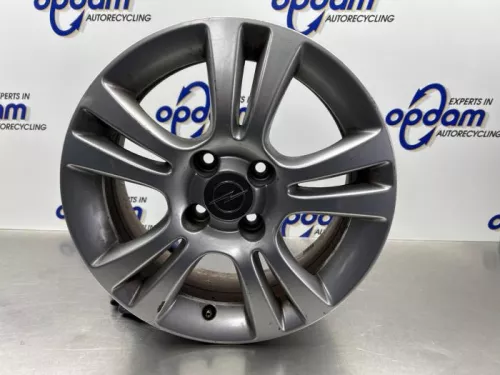 Velg-8238831 (21566529)