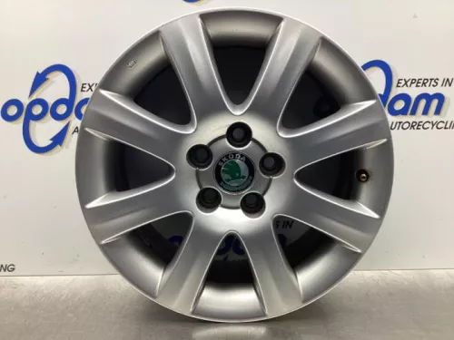 Velg-7912657 (17656569)