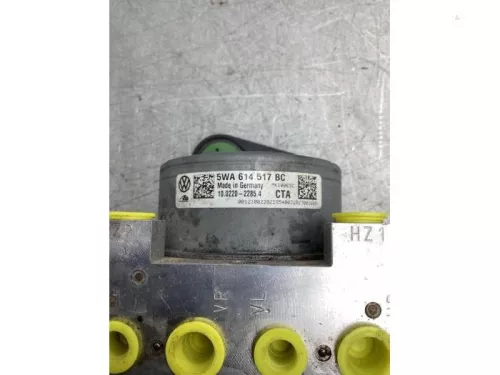ABS Pomp-8251609 (21719342)