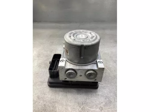 ABS Pomp-8215672 (21253896)