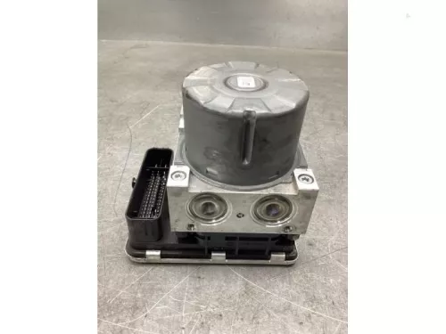 ABS Pomp-8240960 (21766413)
