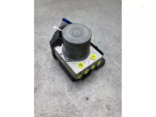 ABS Pomp-8278712 (22076963)