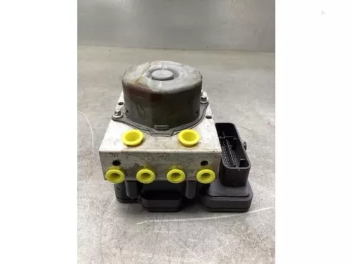ABS Pomp-8145433