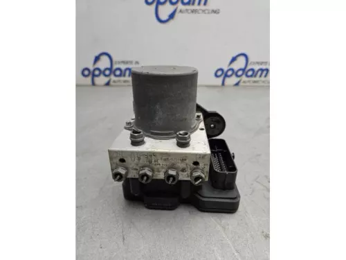 ABS Pomp-8252642 (21879191)
