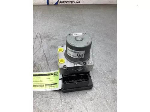 ABS Pomp-8253942
