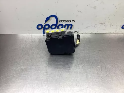 ABS Pomp-8048548