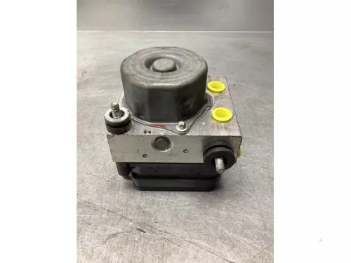 ABS Pomp-7941484 (17949400)