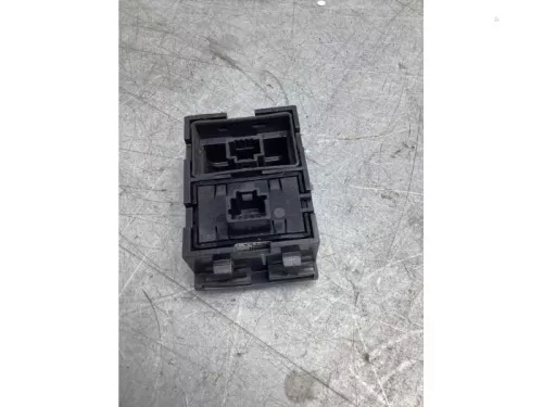 Verwarmingsschakelaar Achterruit-8265084