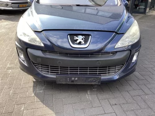 Voorbumper-8156779
