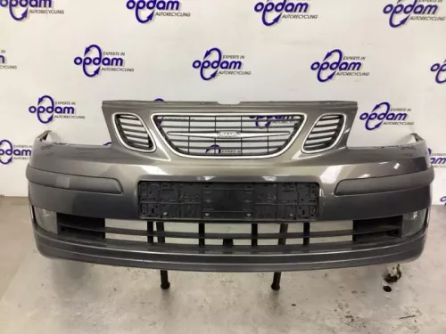 Voorbumper-8231821 (22115486)