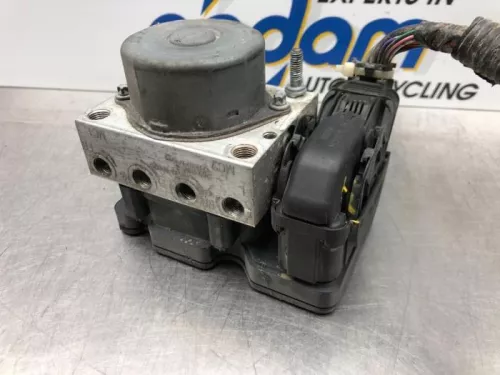 ABS Pomp-7582292