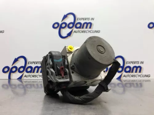 ABS Pomp-8192667
