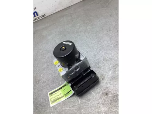 ABS Pomp-7867513 (22080113)