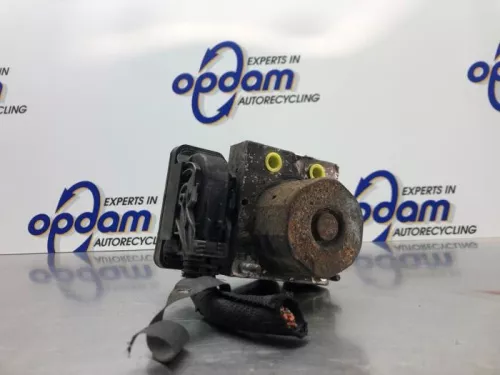 ABS Pomp-8221318