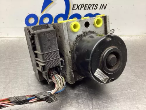 ABS Pomp-7576143 (18497616)