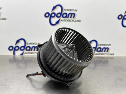 Kachel Ventilatiemotor-8259267