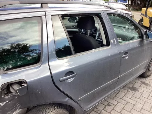 Portier 4Deurs rechts-achter-8327831