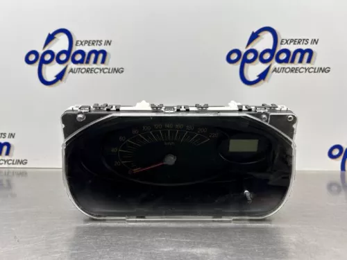 Kilometerteller KM-8335739