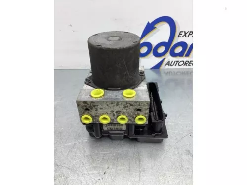 ABS Pomp-7850182 ABS Pomp-7850182