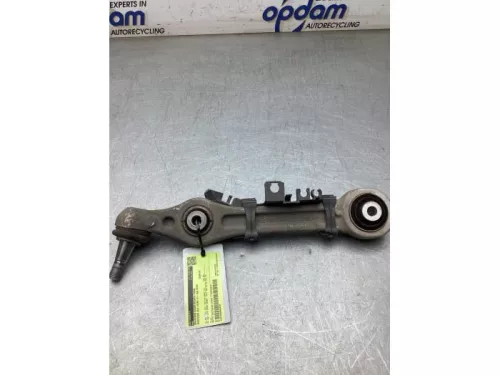 Draagarm onder rechts-voor-8253444