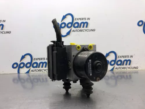 ABS Pomp-8114553