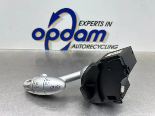 Richtingaanwijzer Schakelaar-8326004