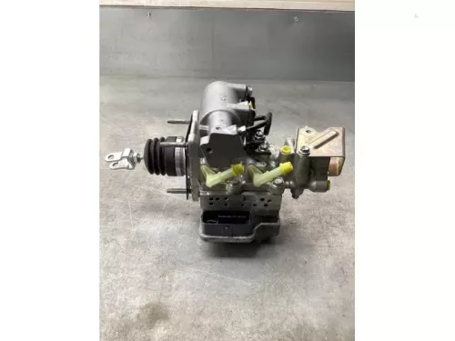 ABS Pomp-8102745
