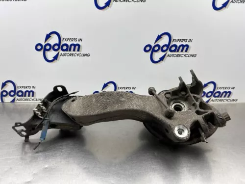 Fusee rechts-achter-8330369