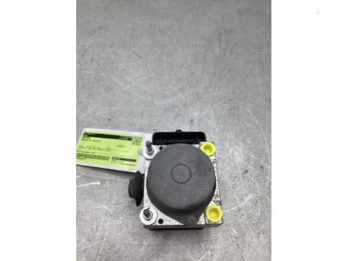 ABS Pomp-8254144